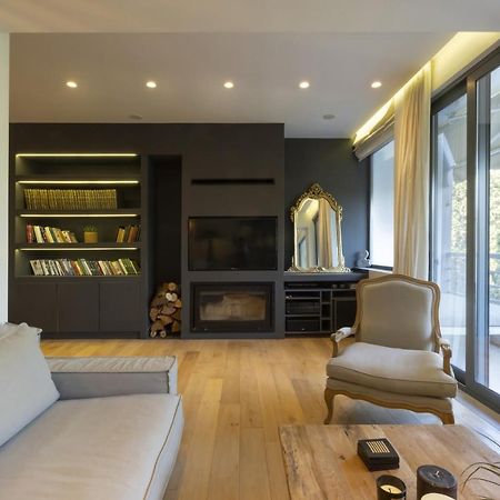 Elegant, Chic, Hip 2 Bedroom W/ Forest View In Athens! Exterior photo